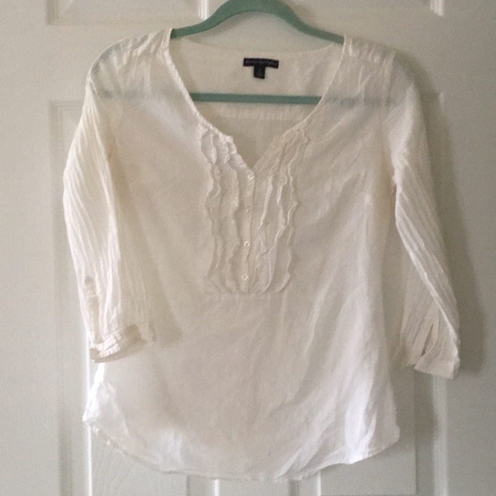 White 3/4 blouse